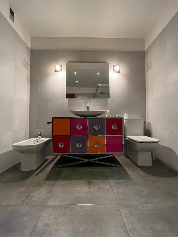 Promenade Des Anglais, 7e Etage, Vue Degagee Sur La Mer