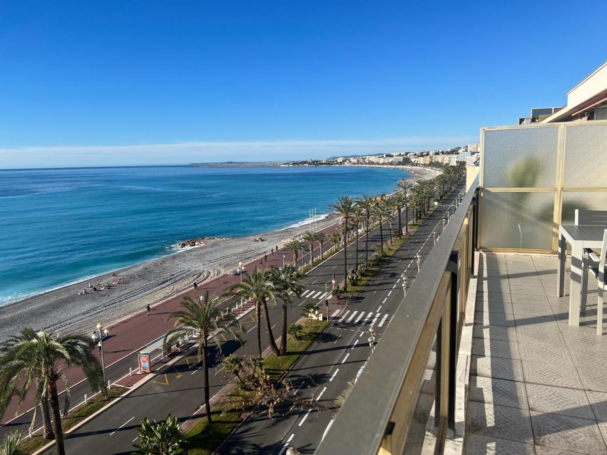 Promenade Des Anglais, 7e Etage, Vue Degagee Sur La Mer Appartamento
